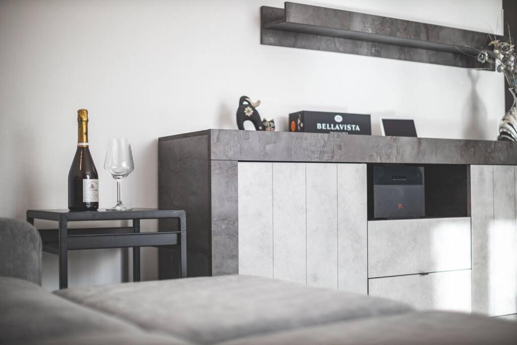 La Corte Apartment Monza - Milano + Free Wi-Fi Lissone Extérieur photo